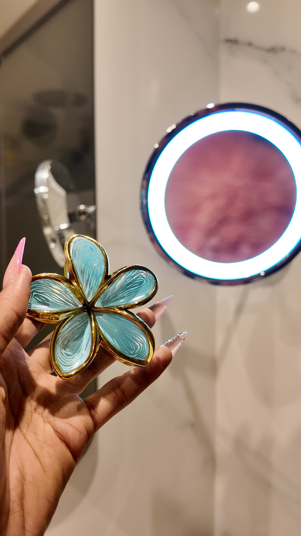 Luxe Petal Hair Claw Clip