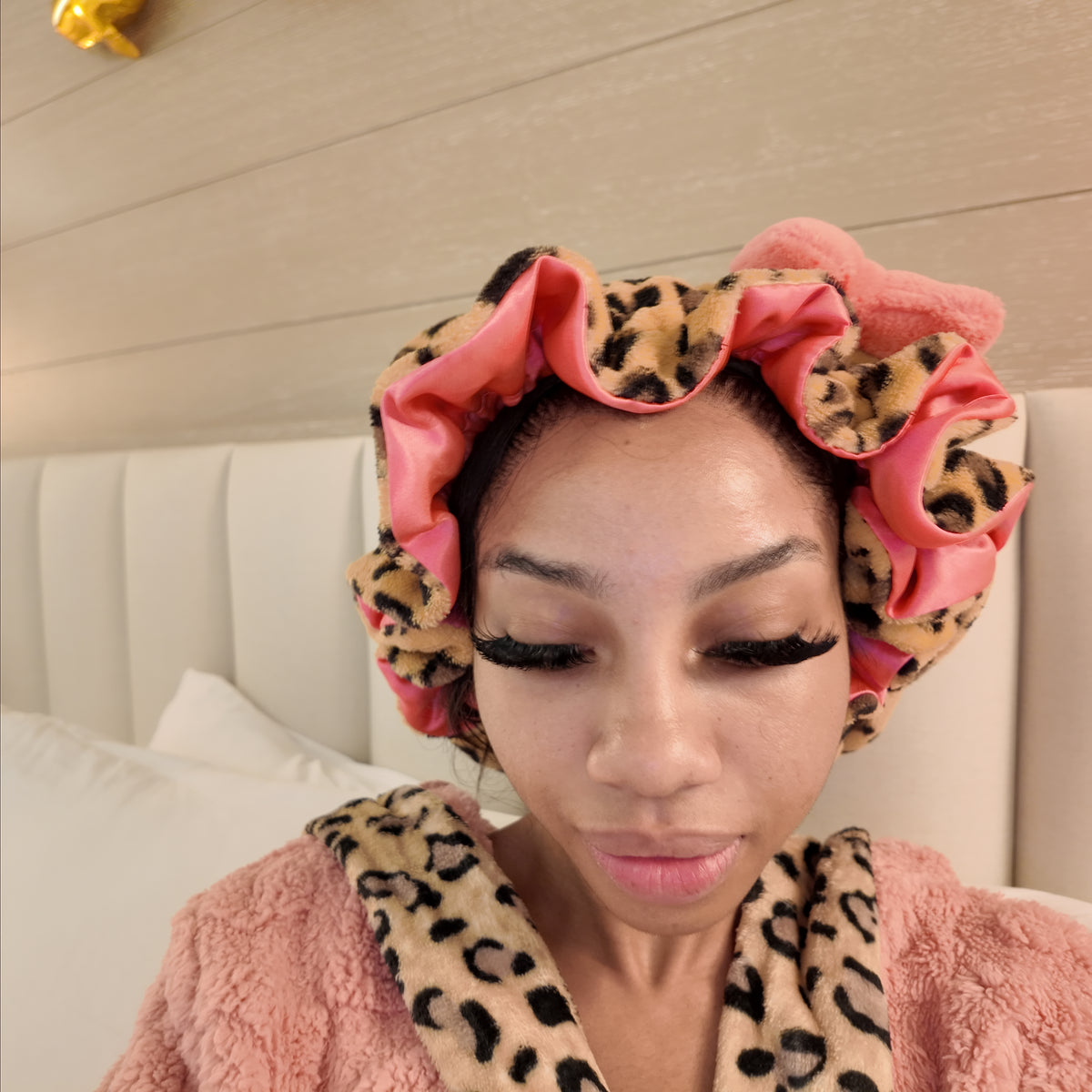 Classic Leopard Princess Plush Bonnet