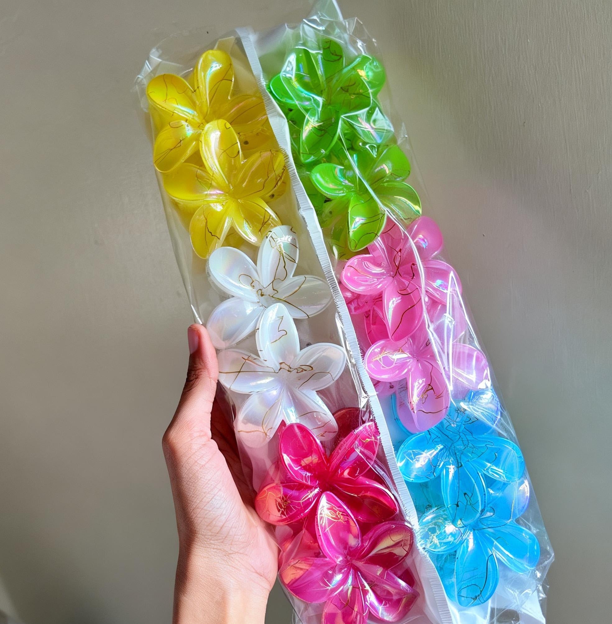 Daisy Claw Clip