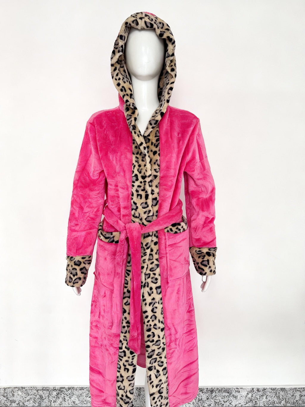 Barbiecore - Princess Plush Robe