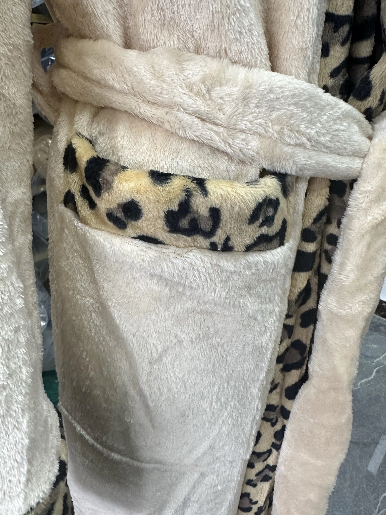 Champagne Cheeteh- Princess Plush Robe